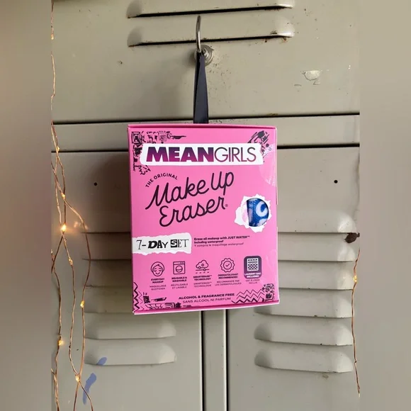 Mean Girls Makeup Eraser 7-Day Set - Picture 3 of 7